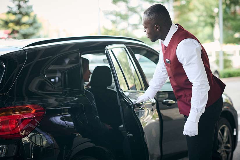 How to Choose a Safe and Reliable Luxury Transportation Service in Quincy