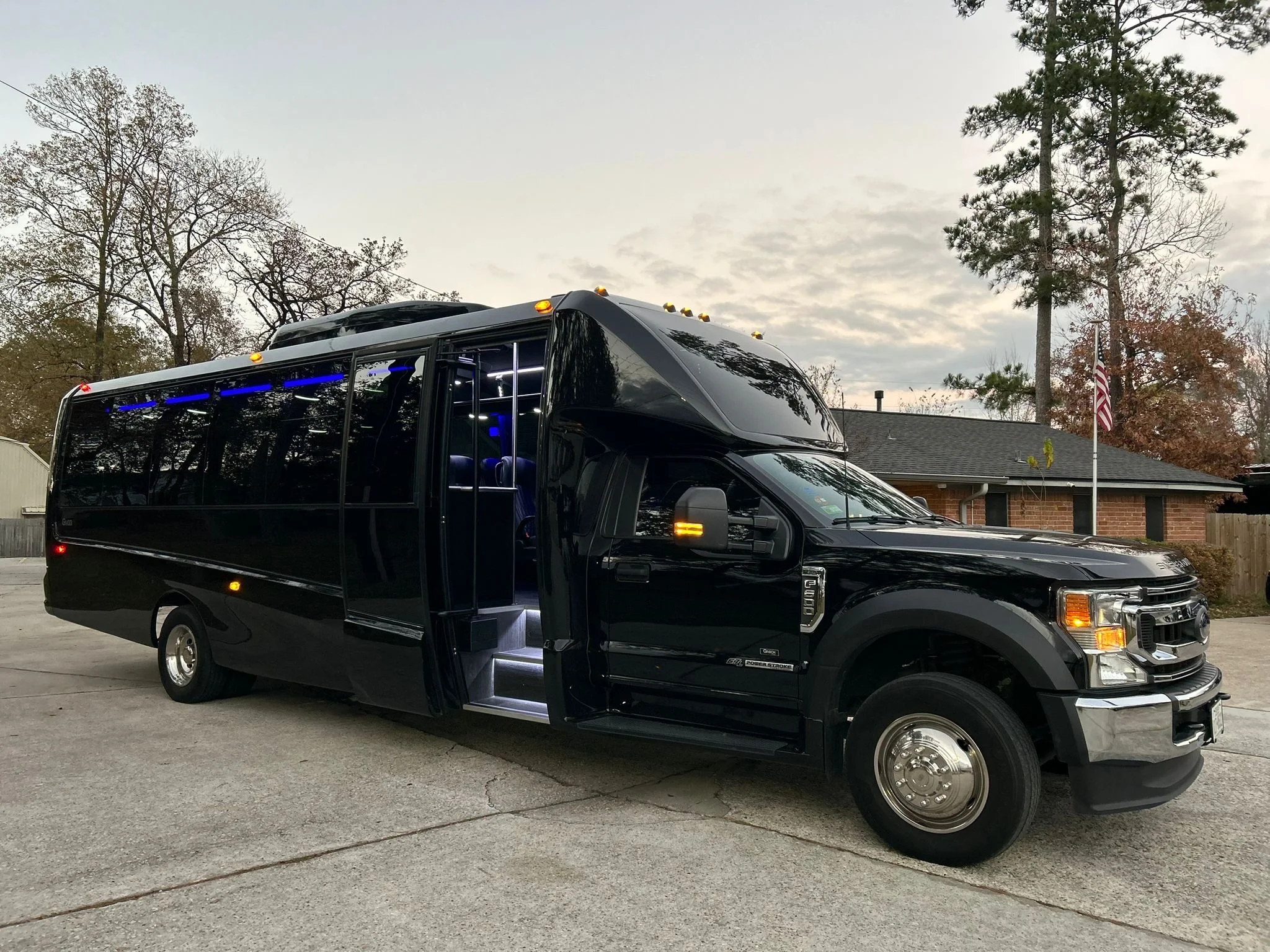 Group Shuttle Transportation in Boston